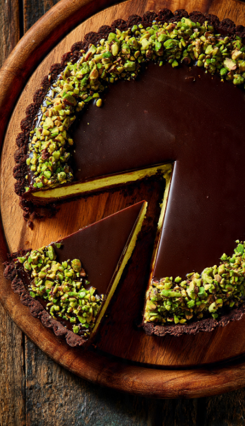 Irresistible Pistachio Tart with Creamy Pistachio Paste