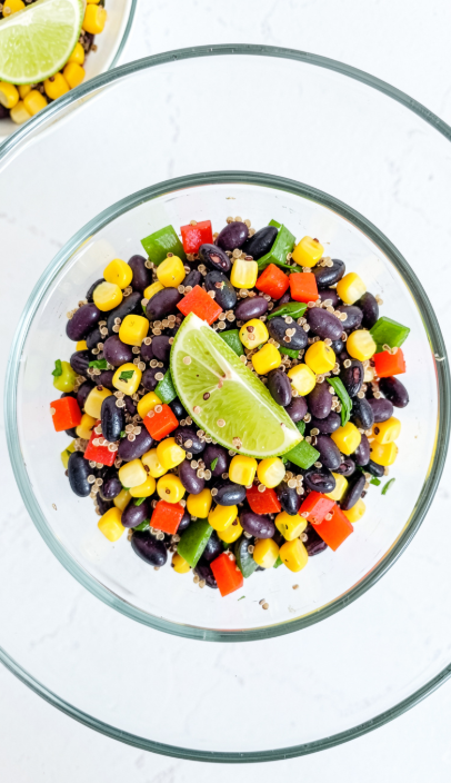 Ensalada de Quinoa y Frijol Negro - Receta Vegana Facil y Saludable